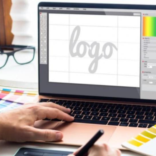 The Advantages of Purchasing Graphic Design Software Over Free Alternatives